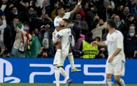 开云入口-没看到球却将球顶进 罗德里戈第2球完成出于本能